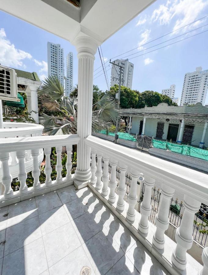 Hotel Lotus By Maos Cartagena